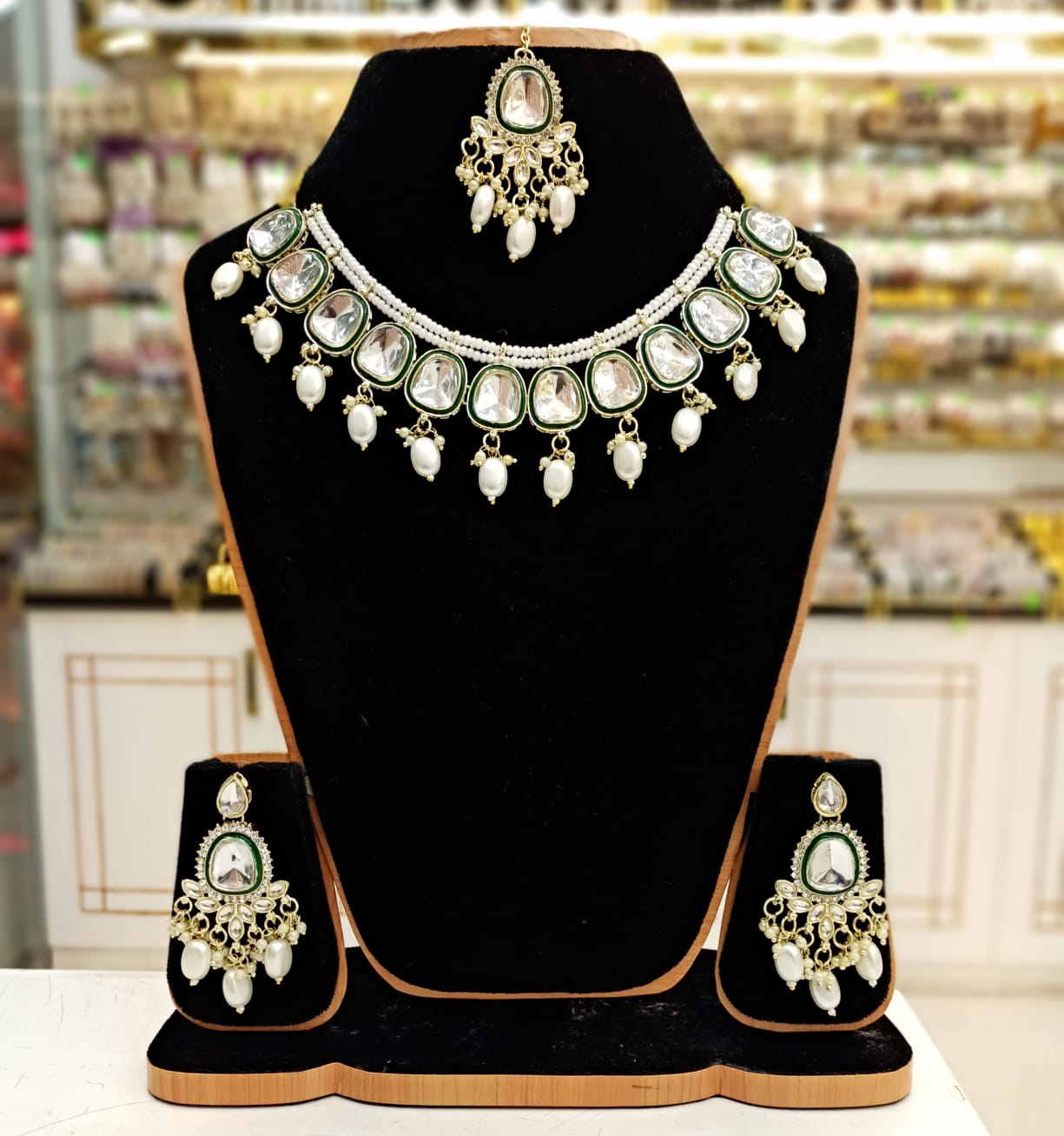 kundon  necklace set