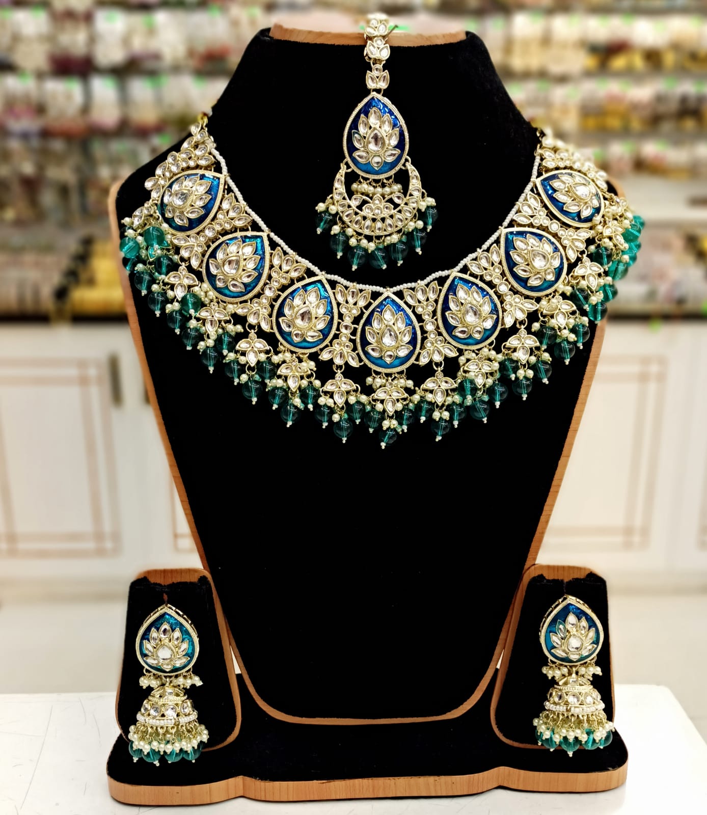 kundon  necklace set